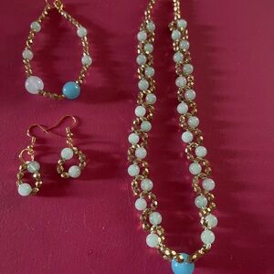 Elegant Gold and Blue Beaded Jewelry Set